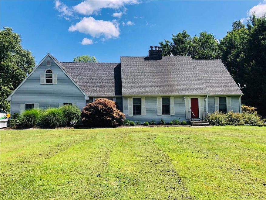 223 Wightman Ave, Norwich, CT 06360 - photo 1