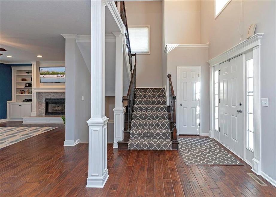 7630 Constance St, Shawnee, KS 66216 - photo 1