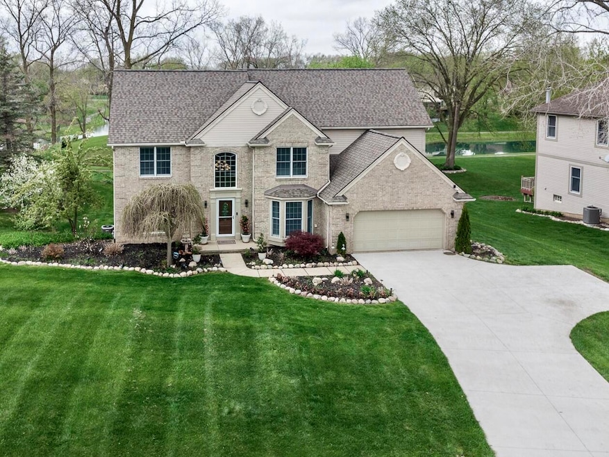 Sold $800,000 • Co-Listing Agent