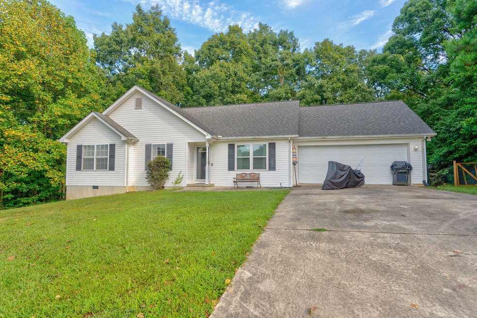 282 Windbrook Dr, Tunnel Hill, GA 30755 - photo 1