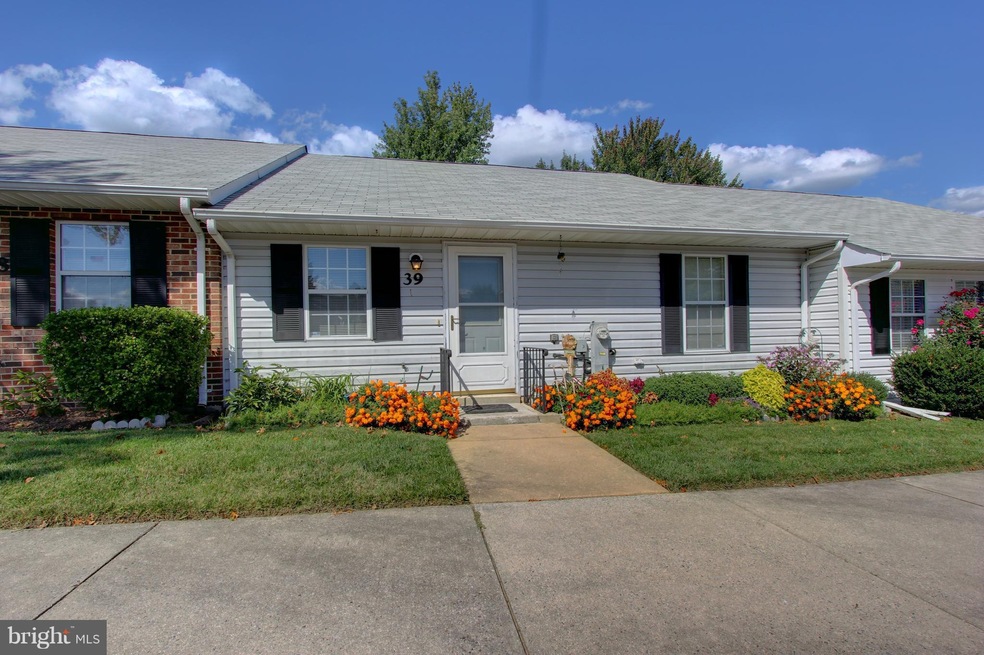 9262 Cherry Ln unit 39, Laurel, MD 20708 - photo 1