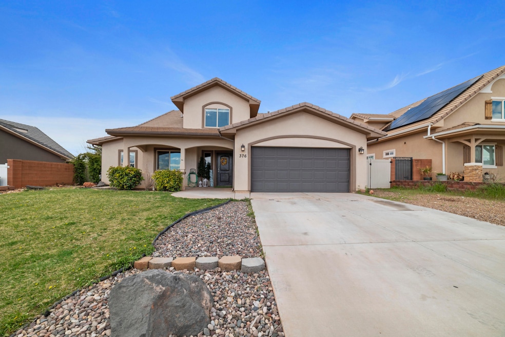 376 Main St, Ivins, UT 84738 - photo 1