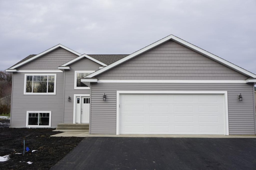 Welcome to 1601 3rd St S Cold Spring