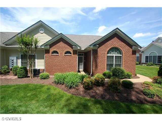 Exterior Front - Centrally located West End home i