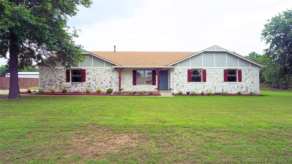 Beautiful Home on Acre Lot!