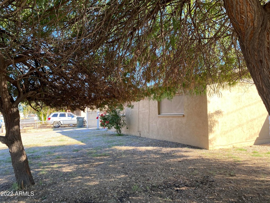 8063 W Weldon Ave, Phoenix, AZ 85033 - photo 1