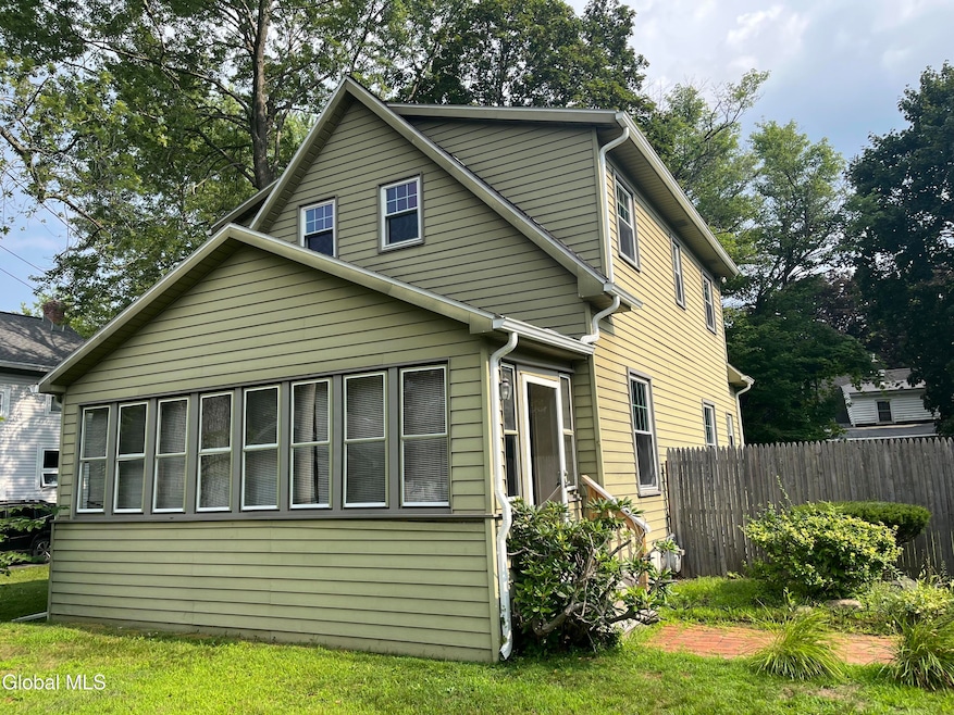 5 Zuni St, Albany, NY 12208 - photo 1