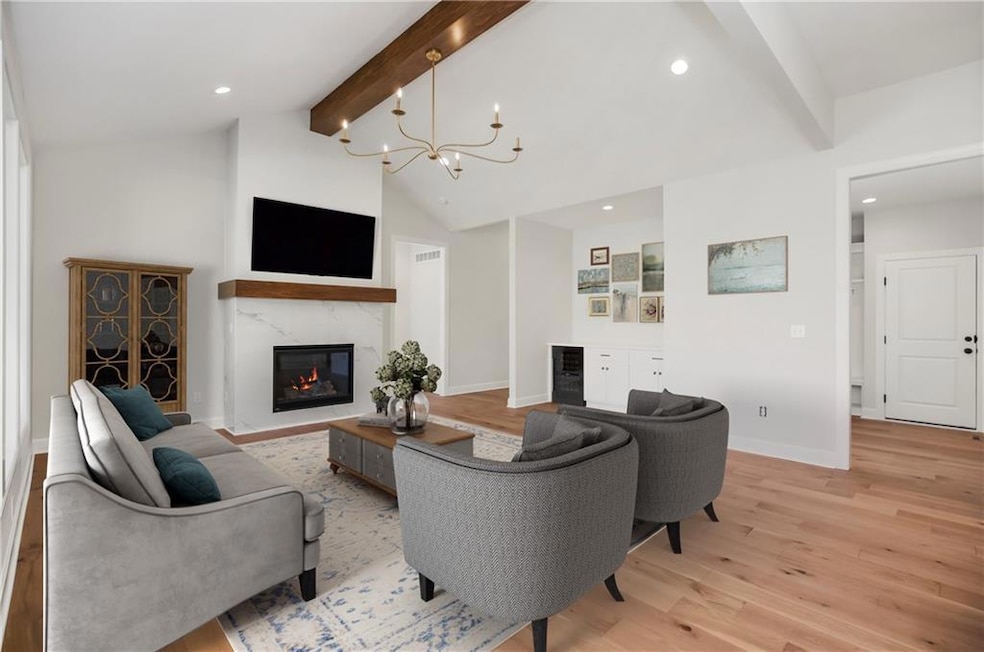 12541 S Hedge Ct, Olathe, KS 66061 - photo 1