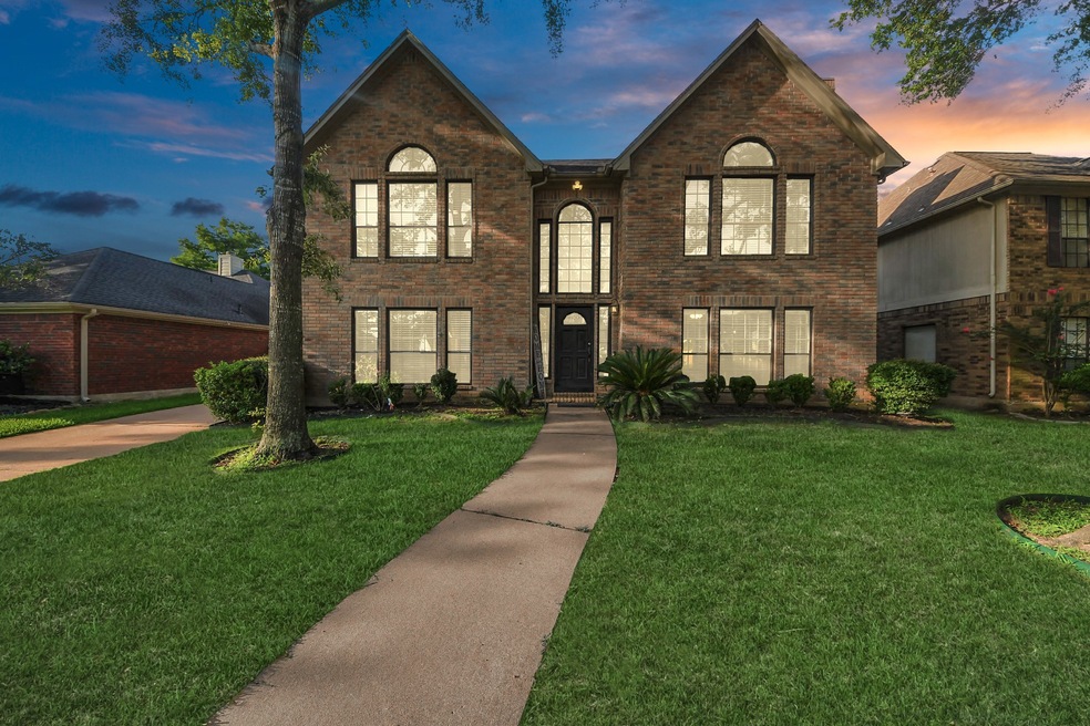 14907 Forest Trails Dr, Houston, TX 77095 - photo 1