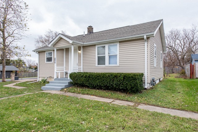 200 Baldwin Ave, Waukegan, IL 60085 - photo 1