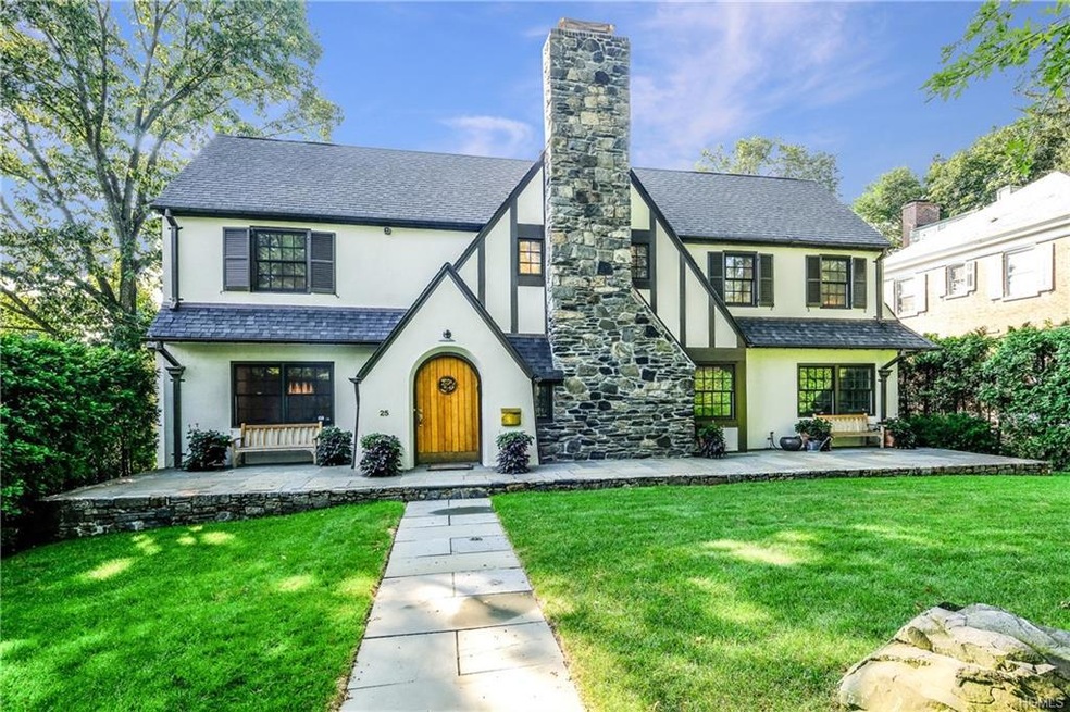 25 Club Way, Hartsdale, NY 10530 - photo 1