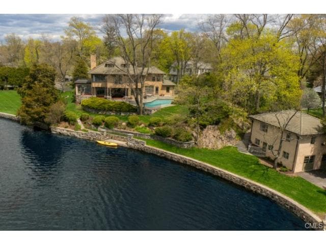 22 Searles Rd, Darien, CT 06820 - photo 1
