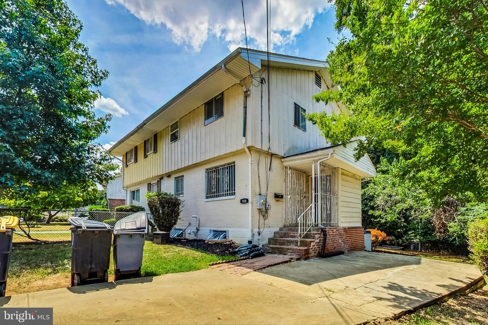 918 Booker Dr, Capitol Heights, MD 20743 - photo 1