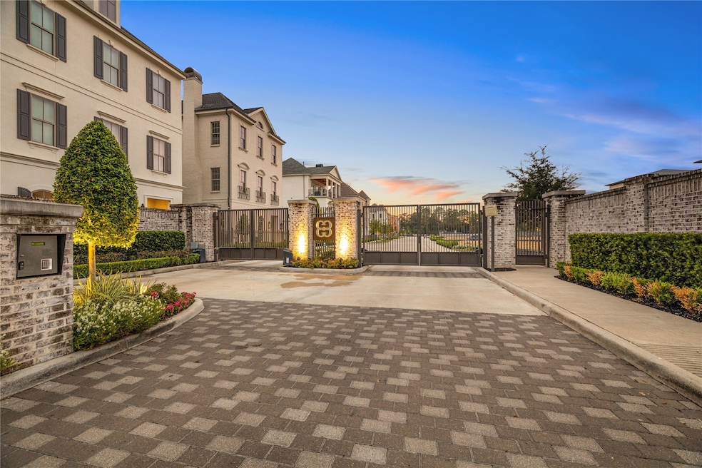 105 Morningview Park St, Houston, TX 77024 - photo 1