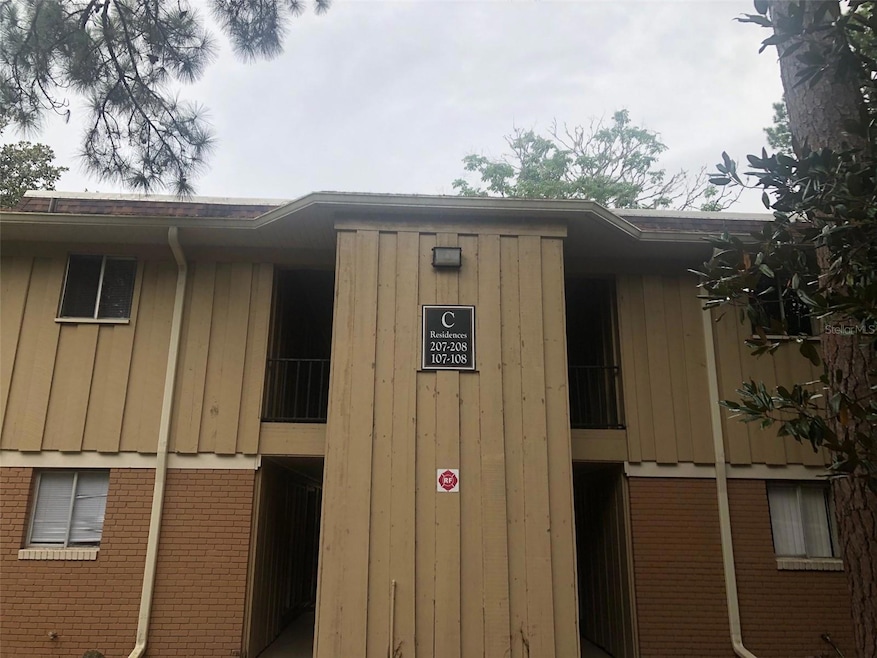 507 NW 39th Rd unit 207, Gainesville, FL 32607 - photo 1