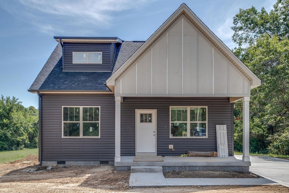 BRAND NEW CRAFTSMAN STYLE HOME!