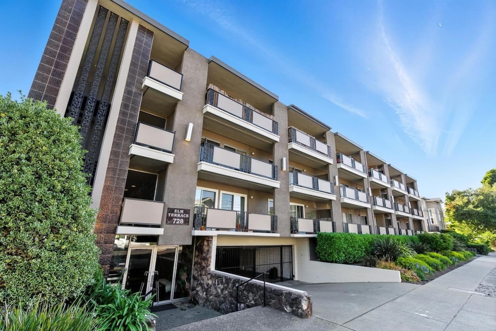 728 Elm St unit 205, San Carlos, CA 94070 - photo 1