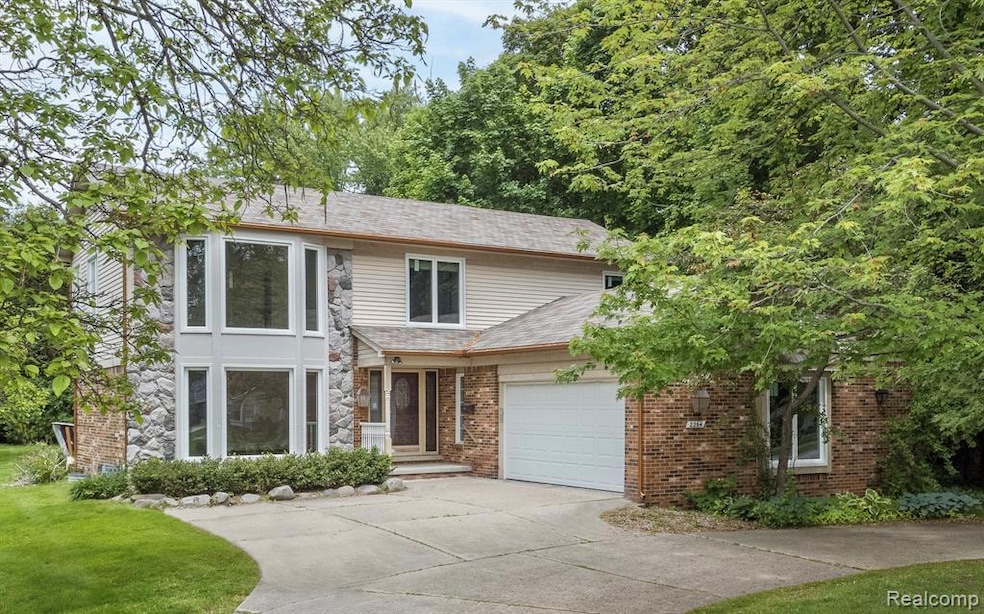 Sold $560,000