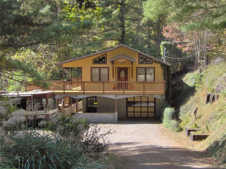 267 Leisure Ln, Burnsville, NC 28714 - photo 1