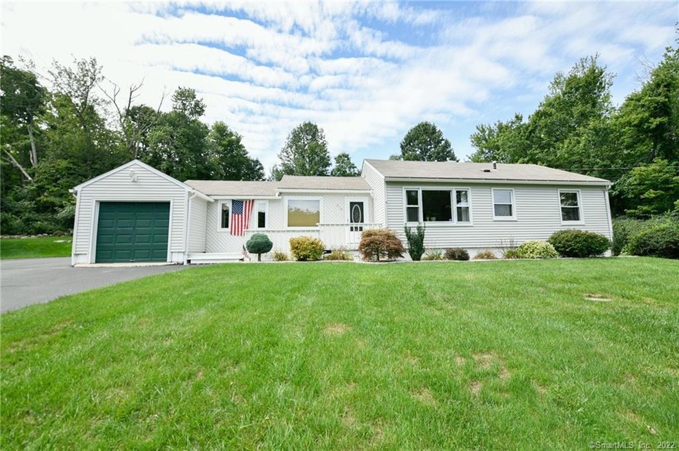 210 New Haven Rd, Prospect, CT 06712 - photo 1