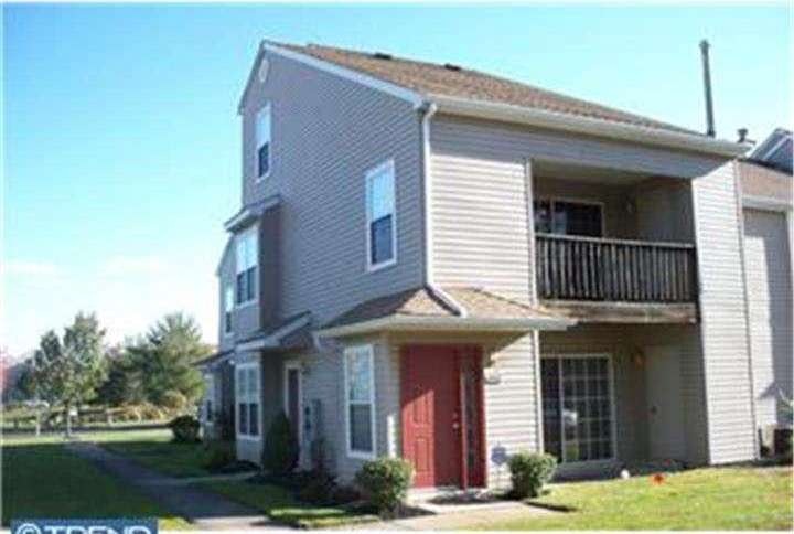 1902 Tanglewood Ct unit 1902, Sewell, NJ 08080 - photo 1