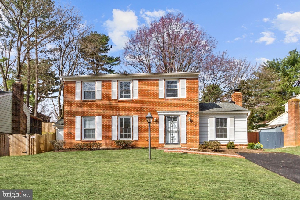 19016 Queens Cross Ln, Germantown, MD 20876 - photo 1