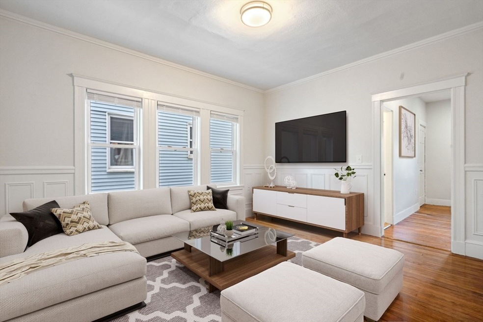 60 Lithgow St unit 2, Dorchester Center, MA 02124 - photo 1