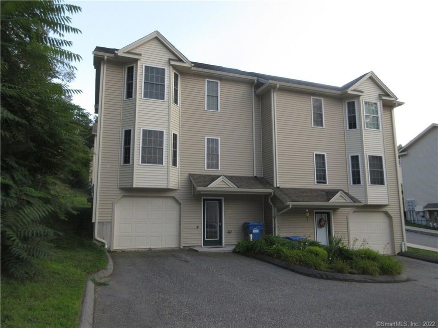 67 Corning Rd unit 10, Norwich, CT 06360 - photo 1