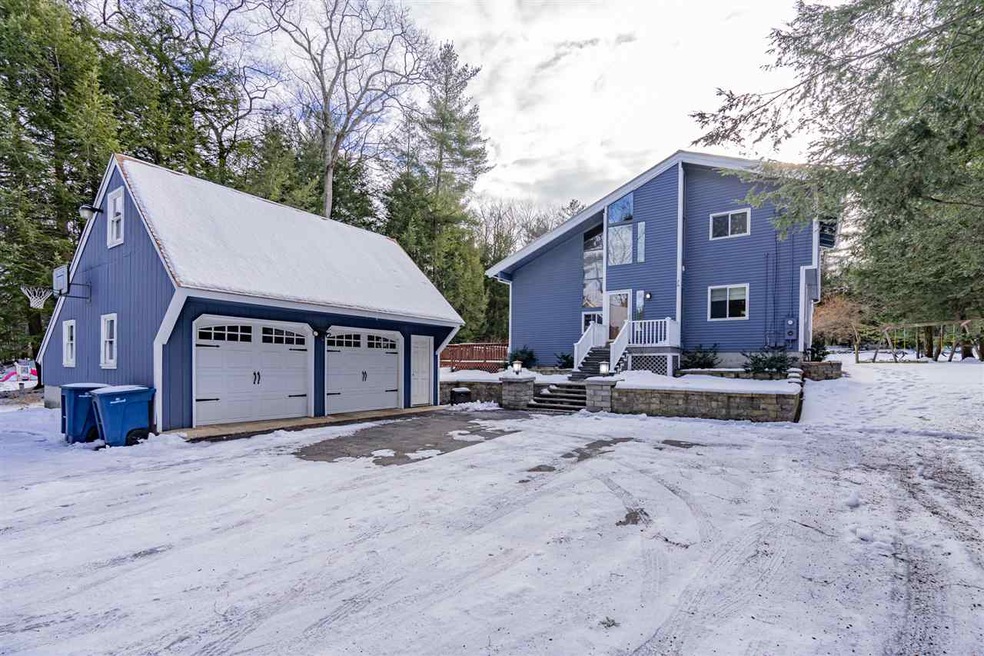 33 Walnut Hill Rd, Derry, NH 03038 - photo 1