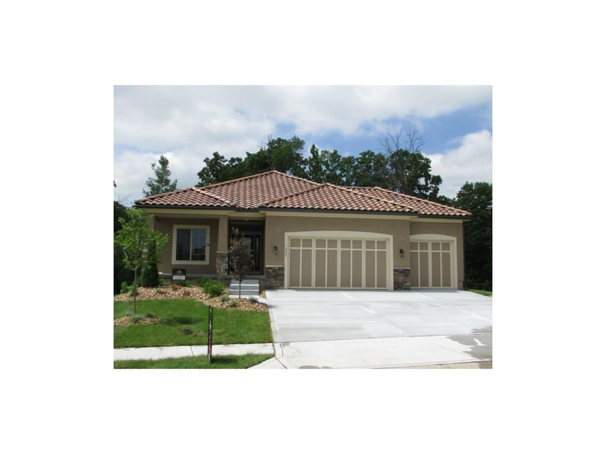 1225 SW 40th St, Lees Summit, MO 64082 - photo 1