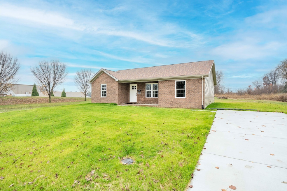 2523 E 8th St, Owensboro, KY 42303 - photo 1