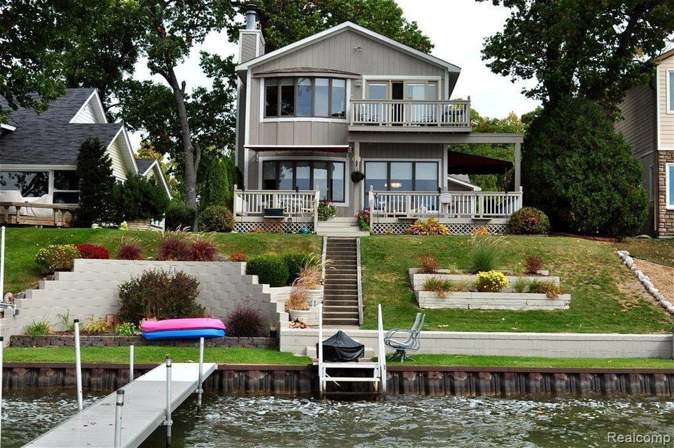 Locklin Front elevation.JPG