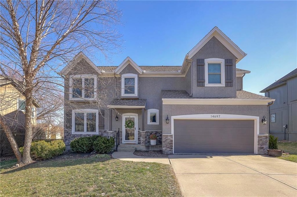 14697 S Gallery St, Olathe, KS 66062 - photo 1