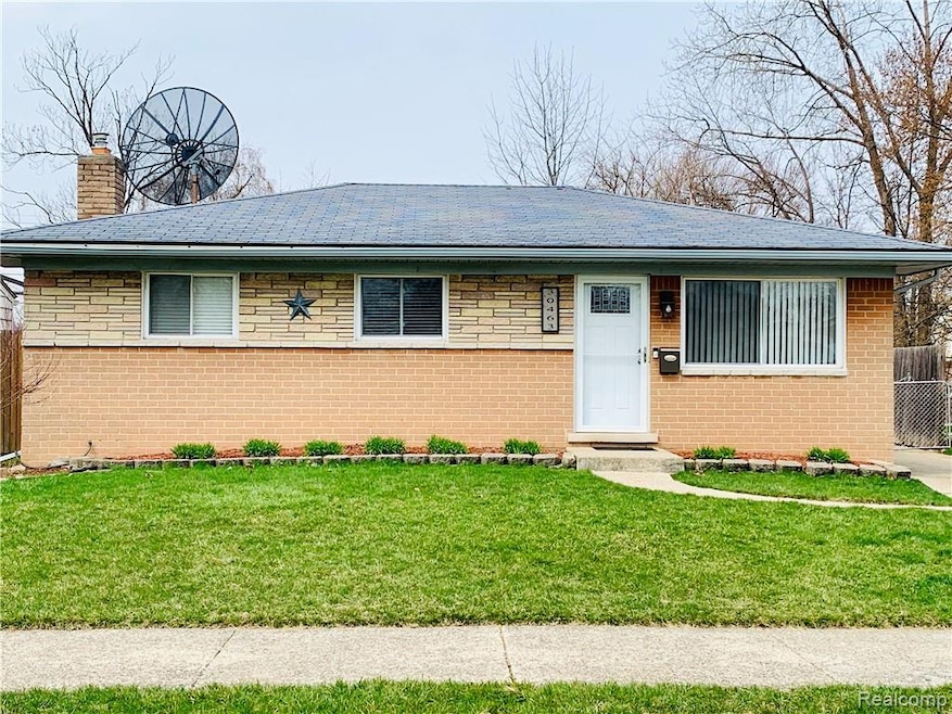 30463 Hennigan St, Roseville, MI 48066 - photo 1