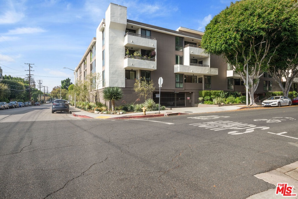 Highland Creek unit 102, West Hollywood, CA 90069 - photo 1