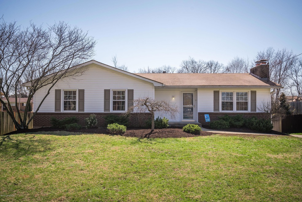 8622 Michael Ray Dr, Louisville, KY 40219 - photo 1