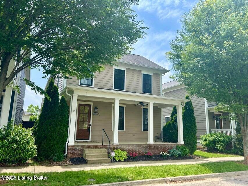 Under Contract $749,500