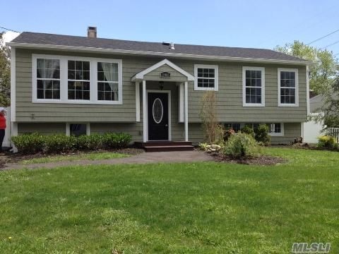 2905 Gull Ave, Medford, NY 11763 - photo 1