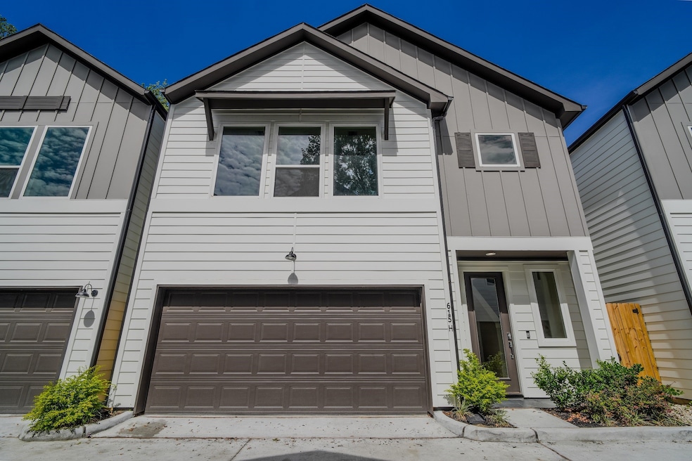 For Rent $1,990/month