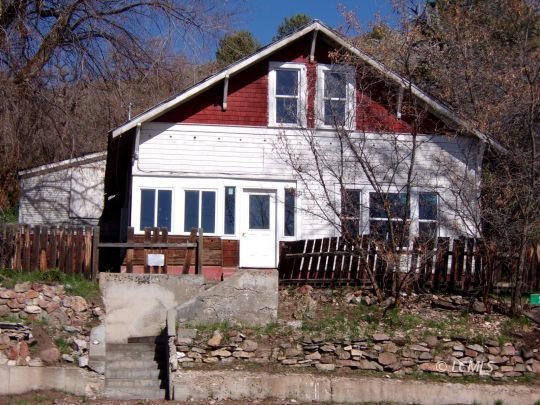 273 S E St, Lakeview, OR 97630 - photo 1