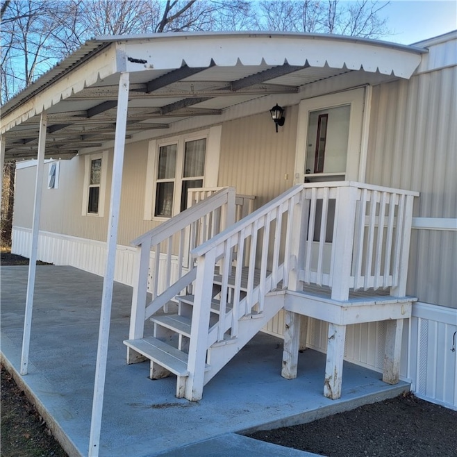 979 Tollgate Unit 31 Rd, Warwick, RI 02886 - photo 1