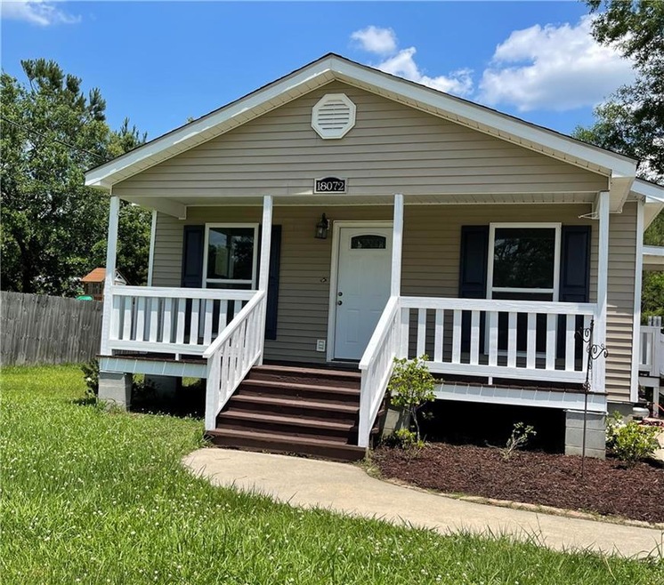 18072 Davie Dr, Ponchatoula, LA 70454 - photo 1