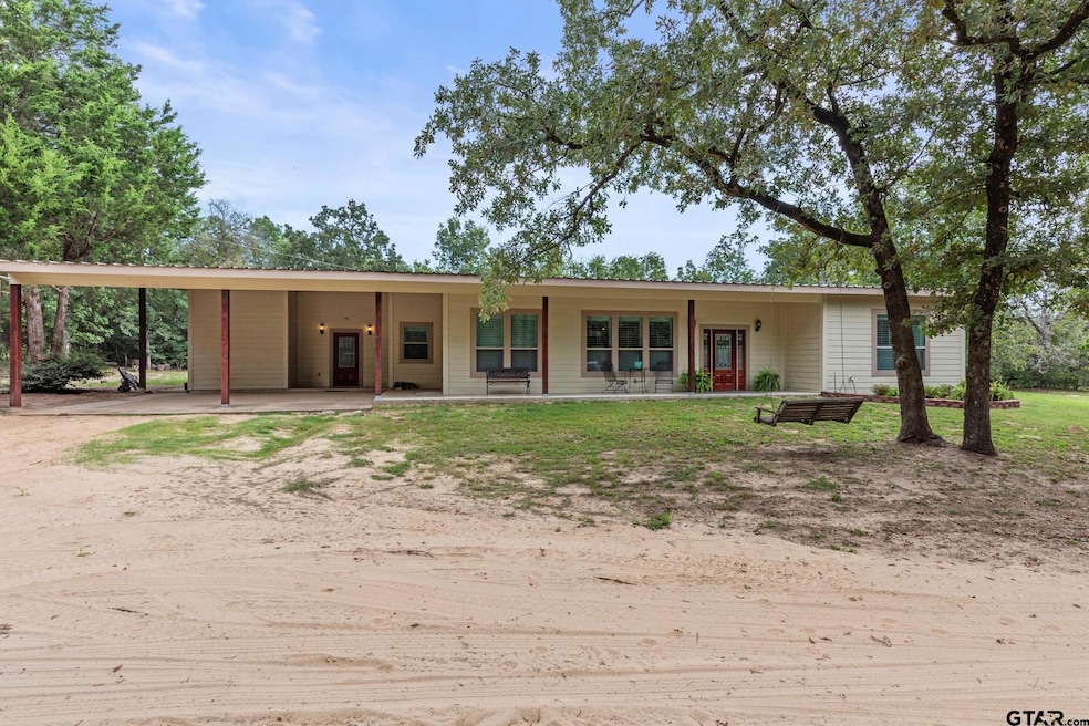 For Sale $890,000
