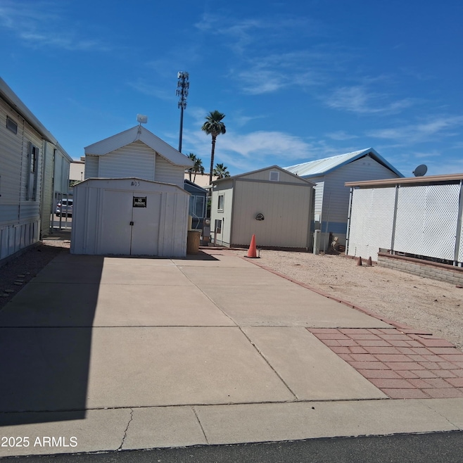 205 E Saguaro Dr unit 380, Florence, AZ 85132 - photo 1