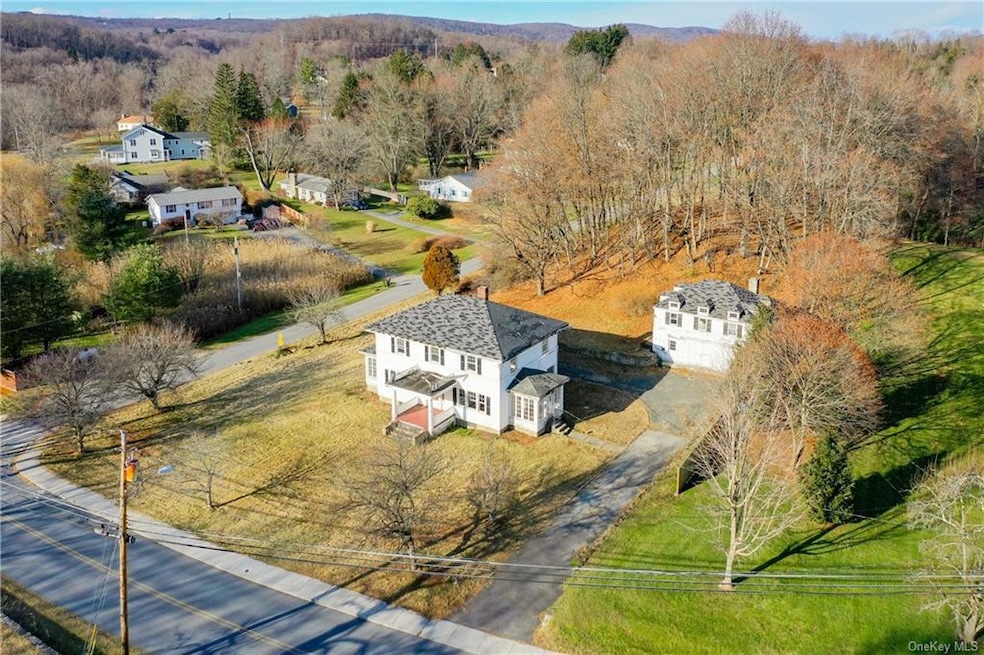 68 W Main St, Pawling, NY 12564 - photo 1