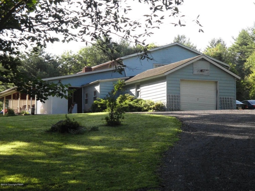 940 Effort Neola Rd, Stroudsburg, PA 18360 - photo 1