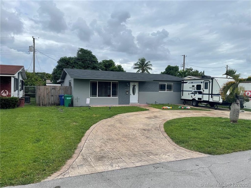 2701 Oleander Dr, Miramar, FL 33023 - photo 1