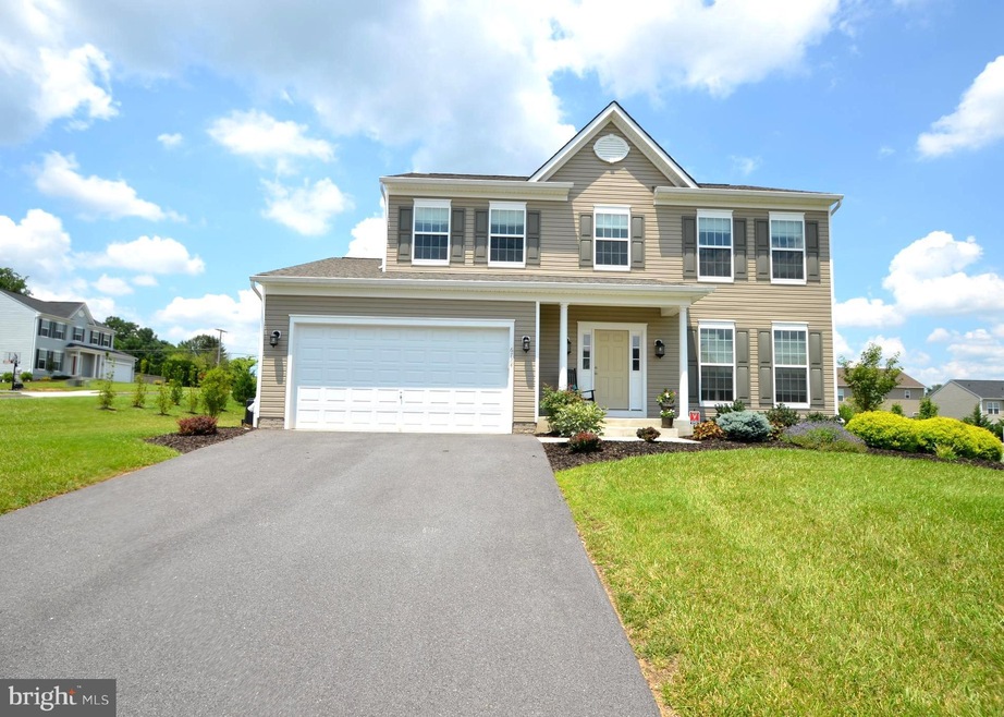 6724 Monroe Ave, Sykesville, MD 21784 - photo 1