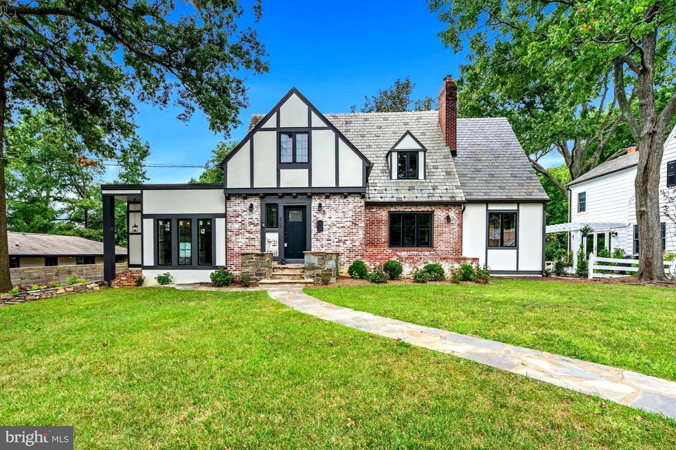 406 Yale Dr, Alexandria, VA 22314 - photo 1