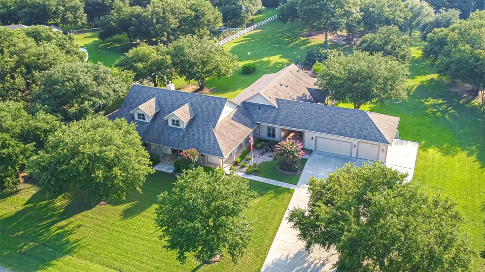 25819 Navajo Place Dr, Tomball, TX 77375 - photo 1